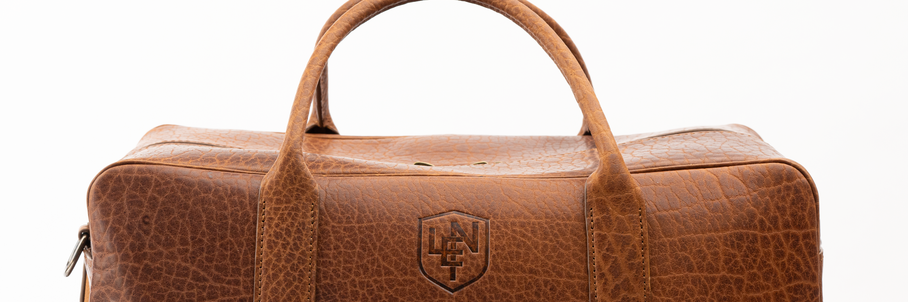 AMERICAN BISON TRAVEL COLLECTION