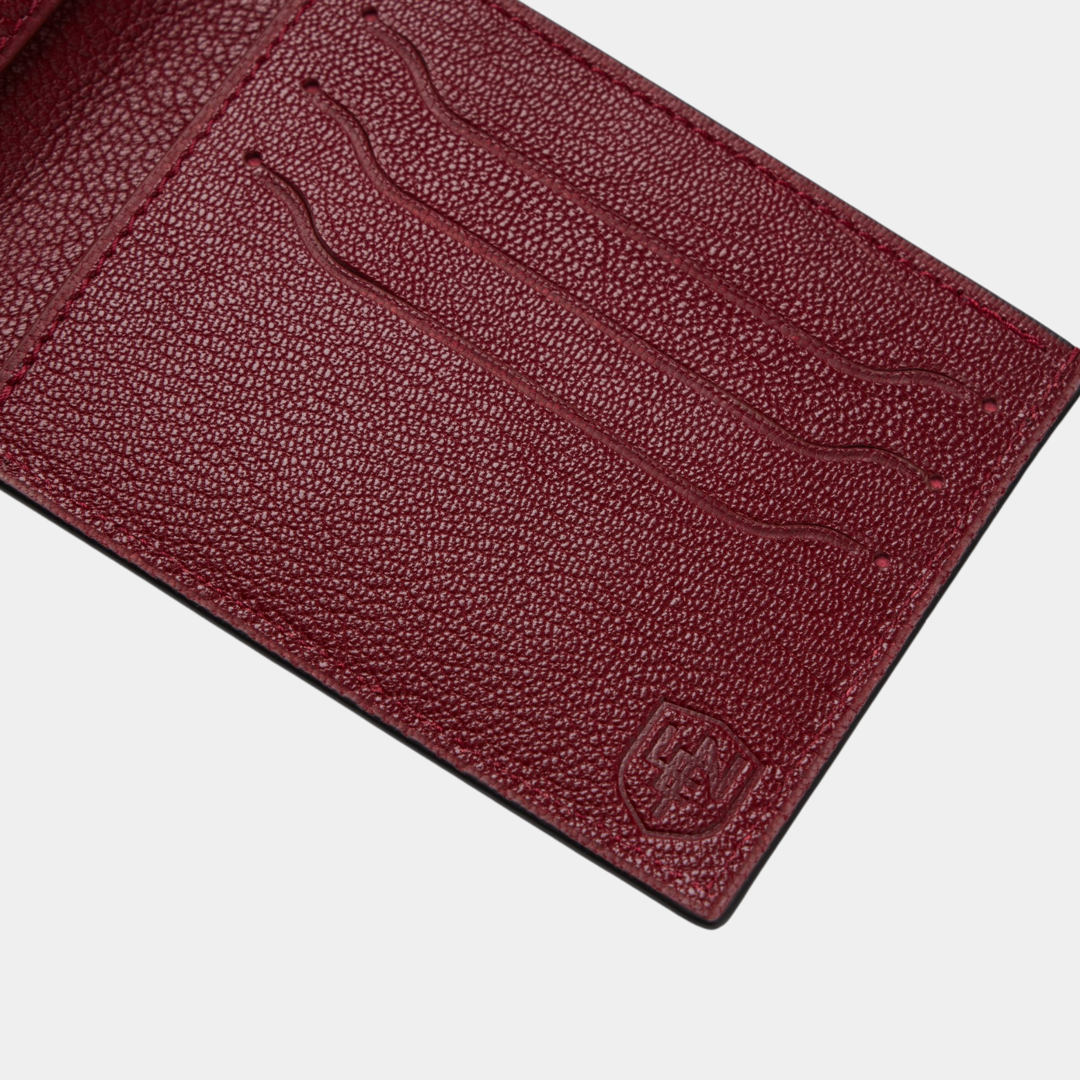 American Alligator Bifold w/ matte finish - Black & Blood