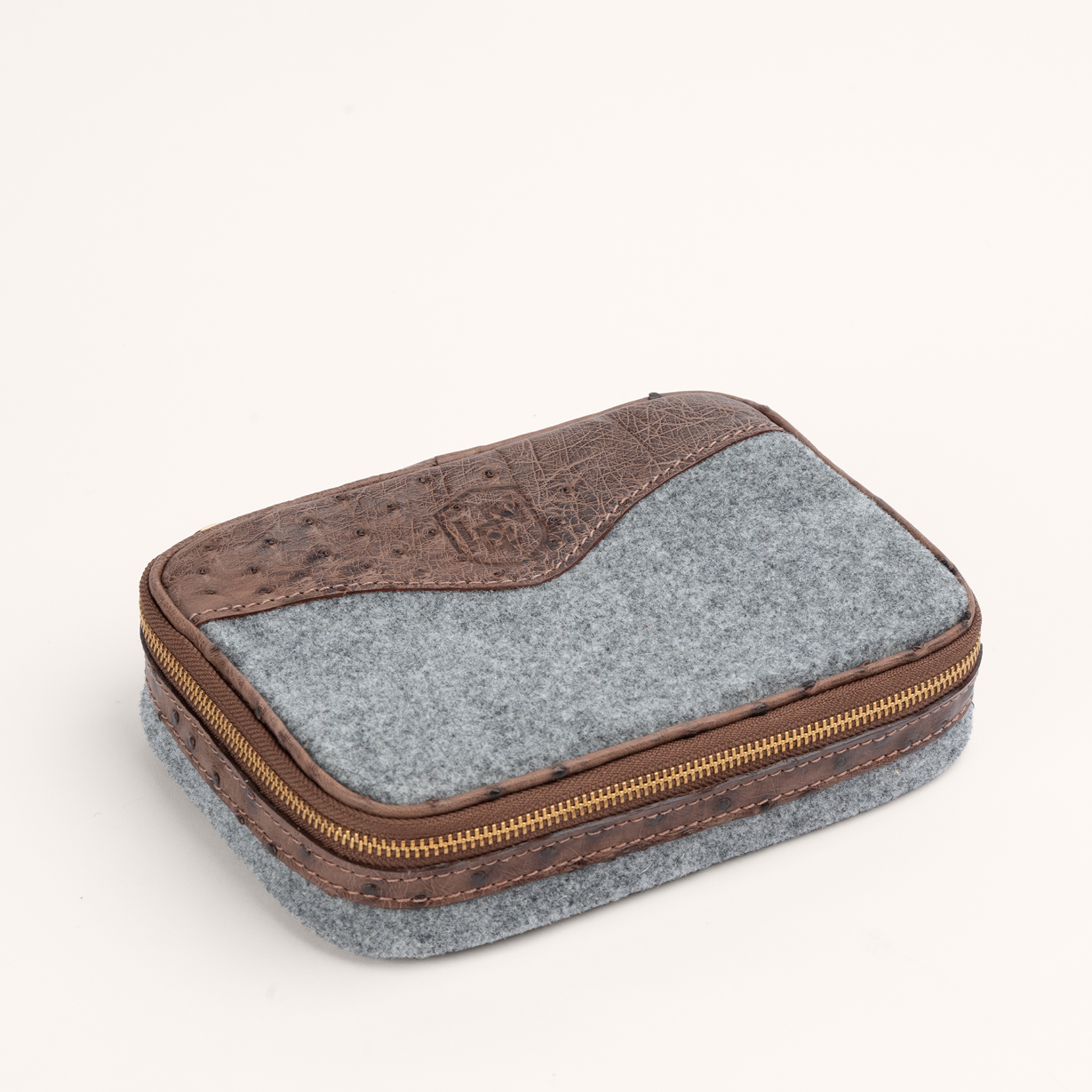 Wool & Ostrich Shave Kit in Oxford Grey
