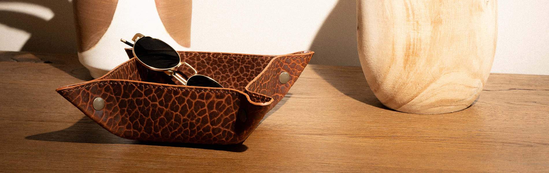 LEATHER GOODS