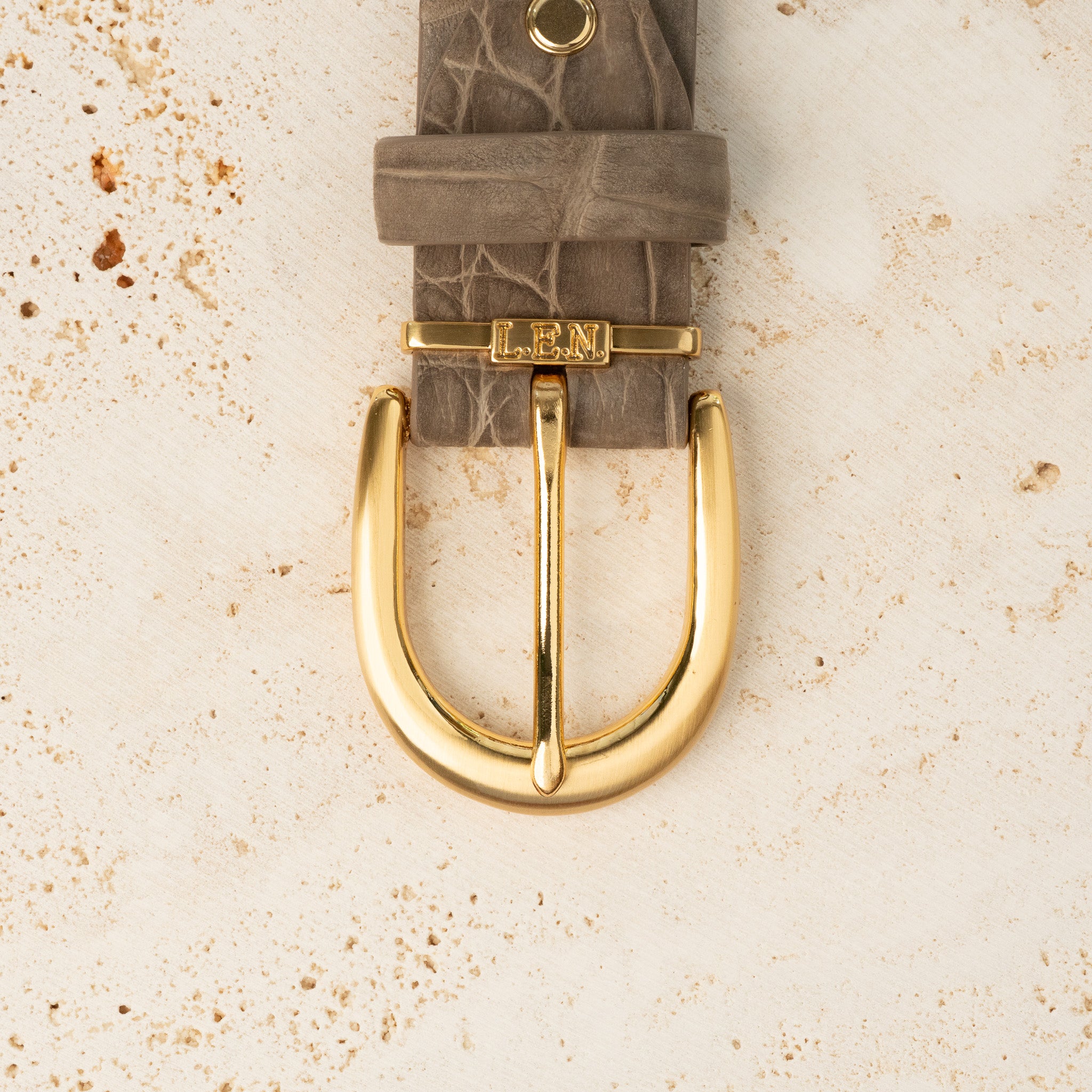 35mm Solid Brass Chunky Oblong Buckle - Matte Gold - 3380/35/G